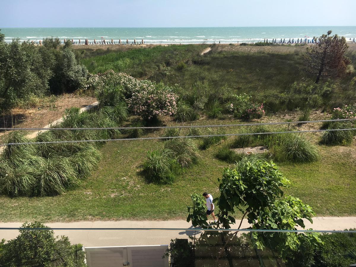 Le Dune Di Villa Diana Vasto Exteriör bild